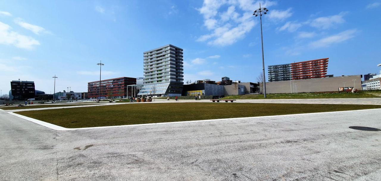 Inntermezzo Almere Extérieur photo